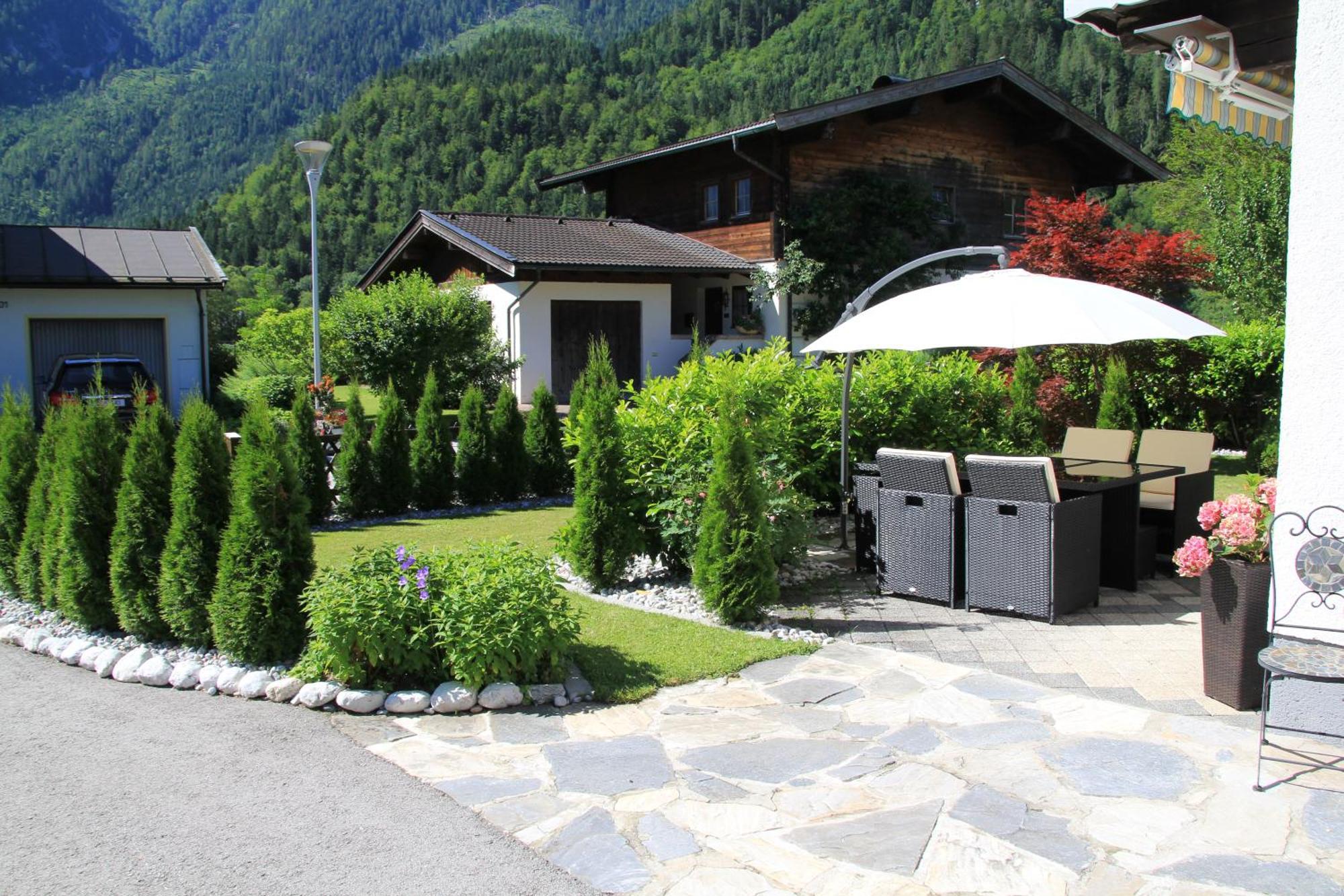Haus Caecilia Apartment Sankt Martin bei Lofer Bagian luar foto